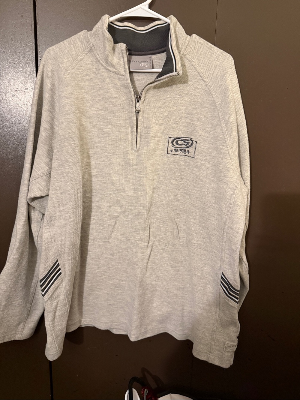 Men's Gotcha Light Gray Half-Zip Pullover with Logo
